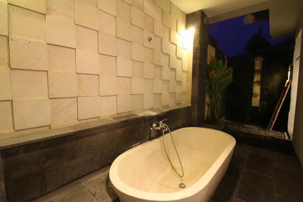 Villa Alam Biru II Sanur Szoba fotó