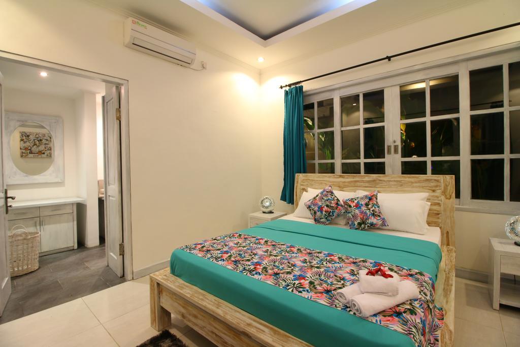 Villa Alam Biru II Sanur Szoba fotó