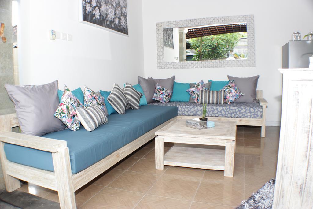Villa Alam Biru II Sanur Szoba fotó