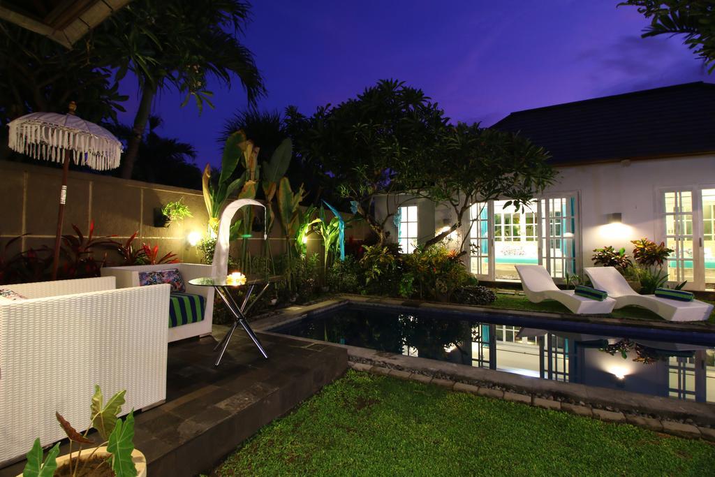 Villa Alam Biru II Sanur Szoba fotó